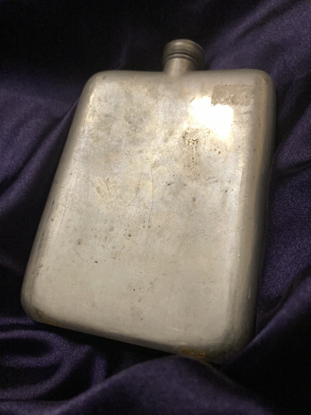 VINTAGE BROOKS BROTHERS ENGLAND EST. 1818 8 OUNCE SILVER METAL FLASK BOOZE DRINK