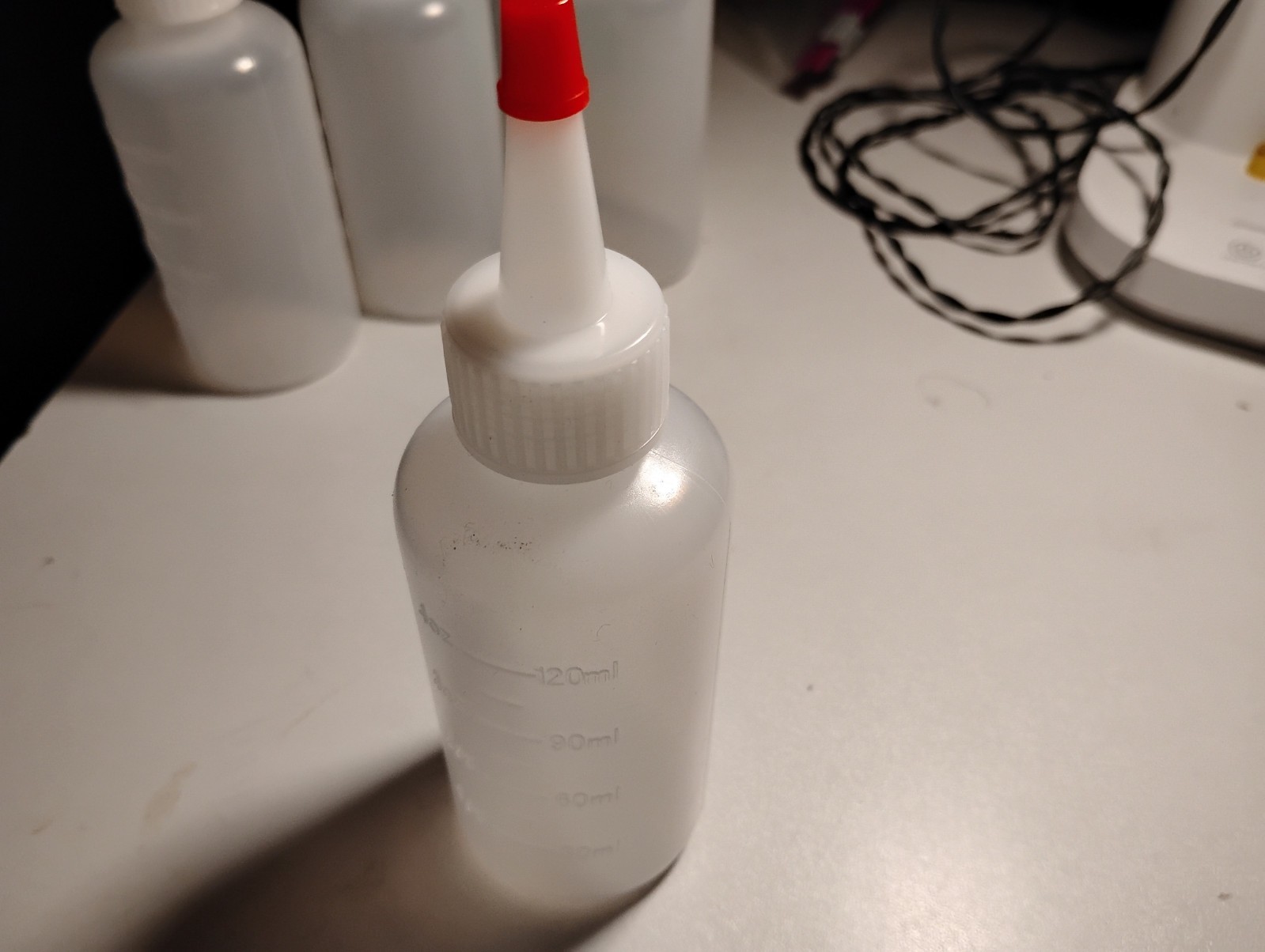 4 Ounce Squeeze Bottles (5 TOTAL) With Red Tip Cap