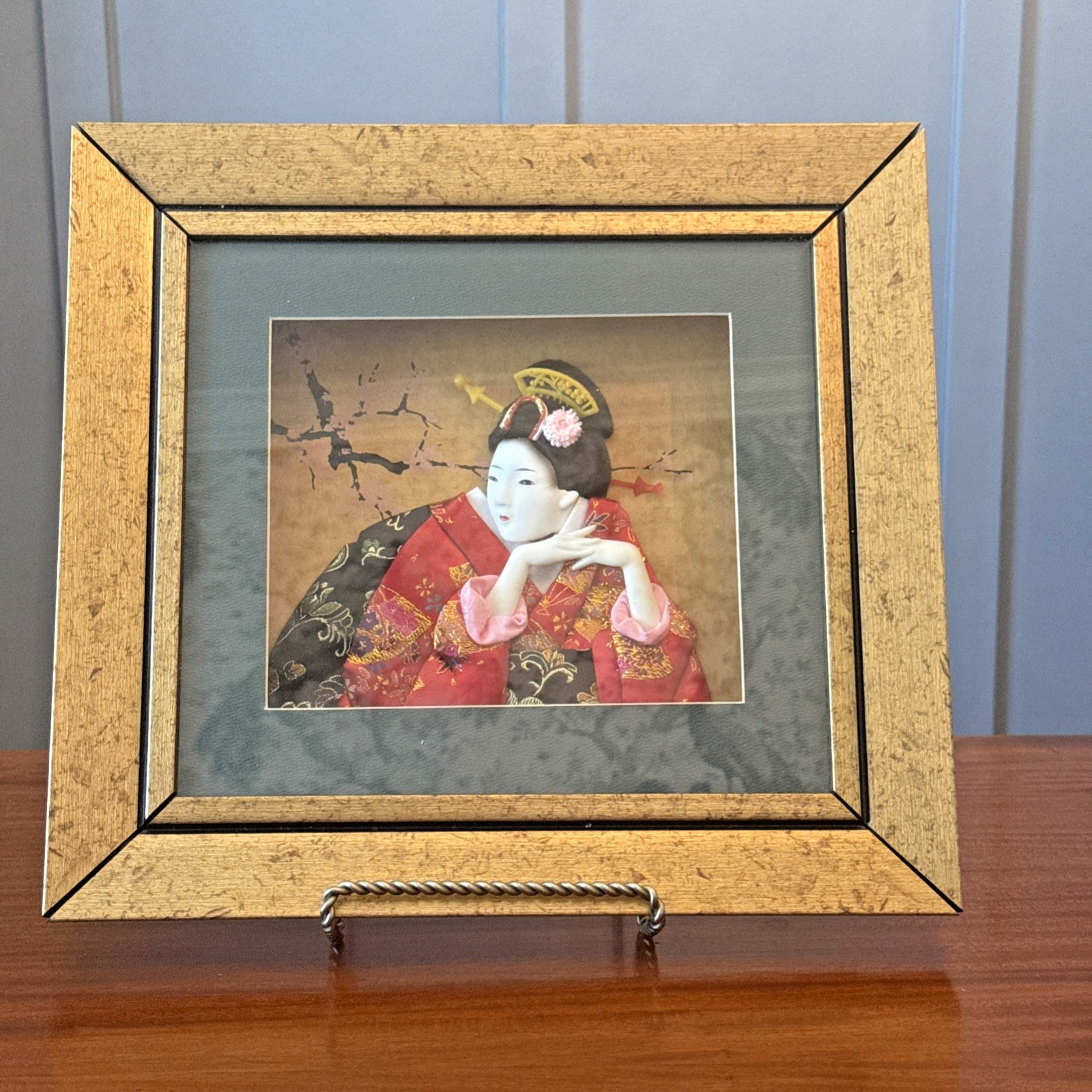 VINTAGE Japanese 3D Porcelain & Fabric Geisha Girl Framed & Matted Shadow Box