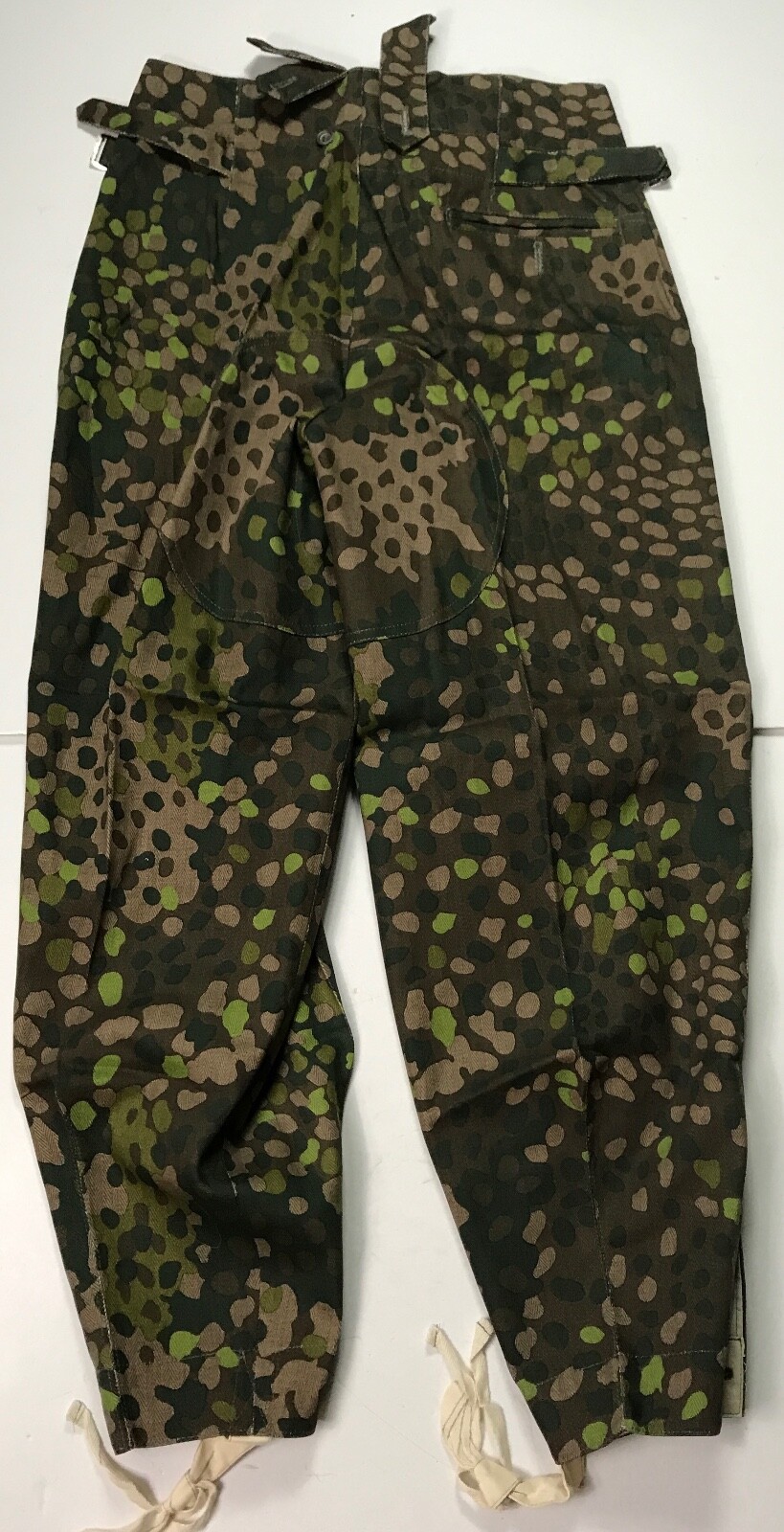 WWII GERMAN WAFFEN DOT 44 CAMO FIELD TROUSERS- SIZE 3 34-36 WAIST