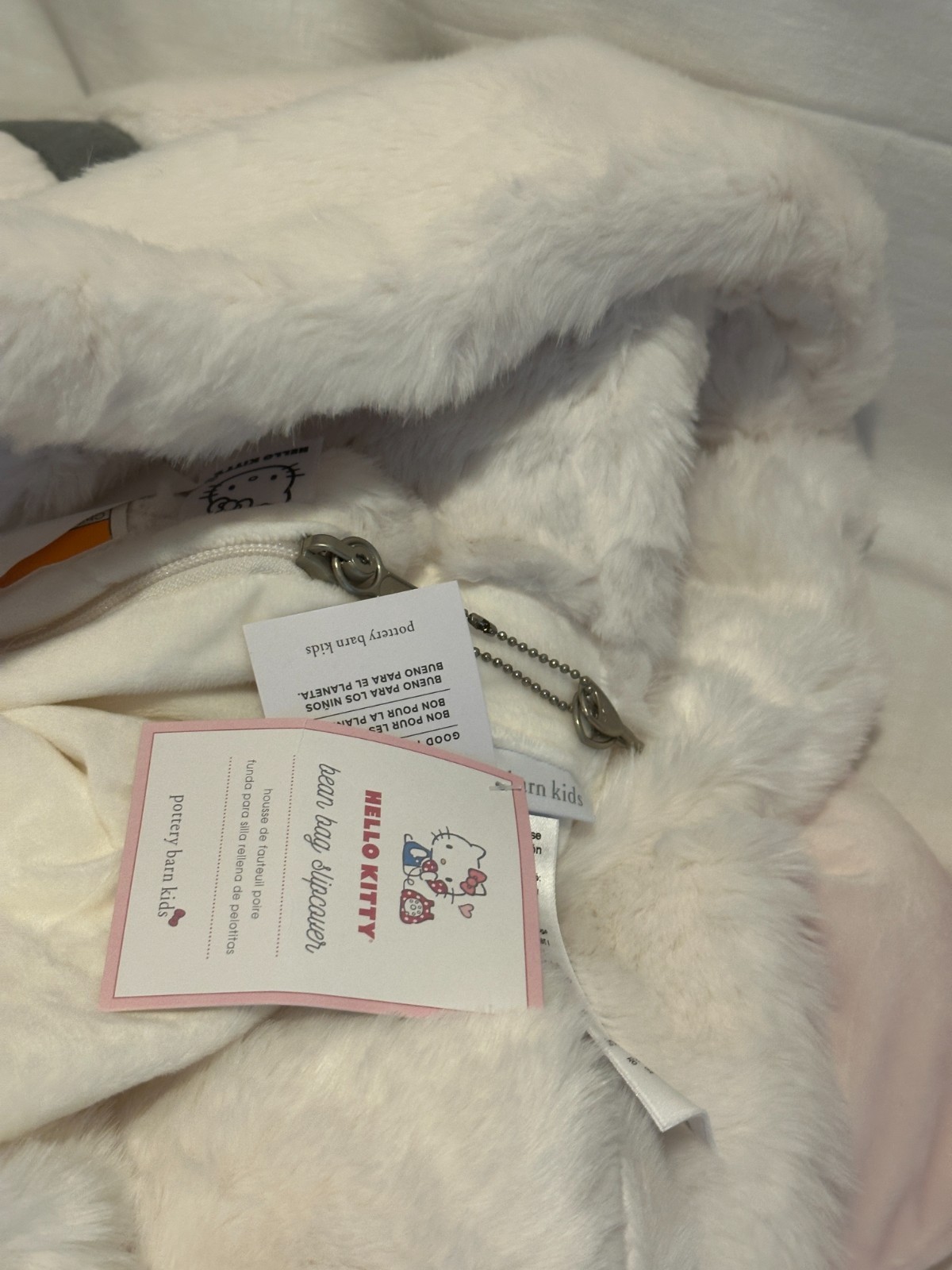 Pottery Barn Kids Hello Kitty Anywhere Bean Bag Beanbag Chair Slipcover NEW