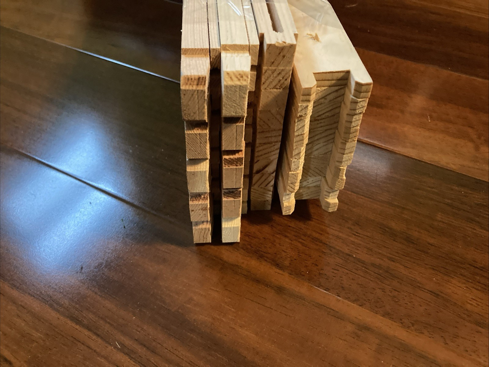 Medium langstroth UNassembled 10pcs . AMISH . Grooved top Beehive frames.