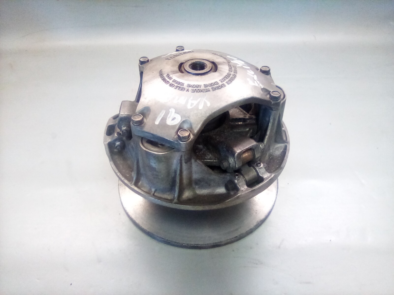 1991 Yamaha Exciter 570 Primary Clutch Engine Drive Pulley Vmax 500 91 92 93 II