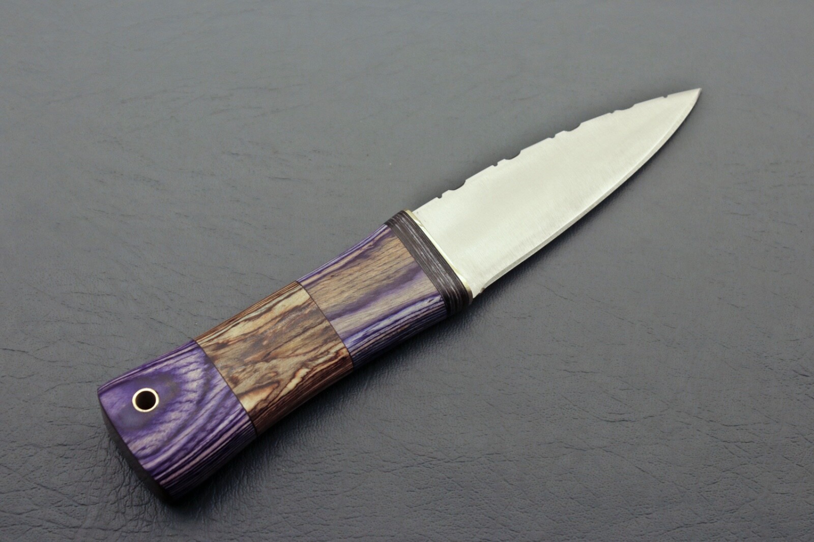 8 inches Celtic Scottish Dirk SGIAN DUBH DAGGER Bone Handle Knife.