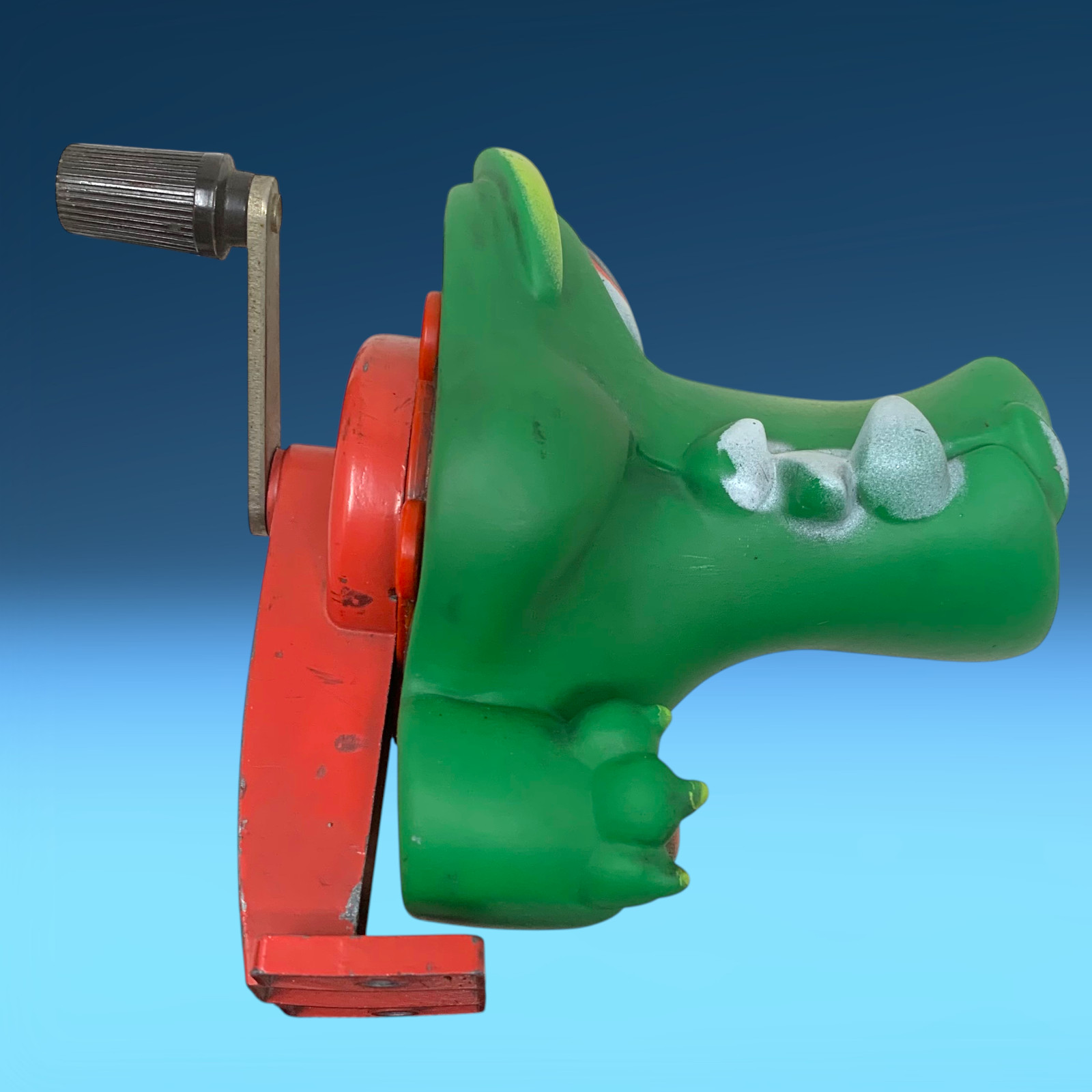 Vintage 1976 Hasbro Albert Alligator Chompers Pencil Sharpener Table Mounted