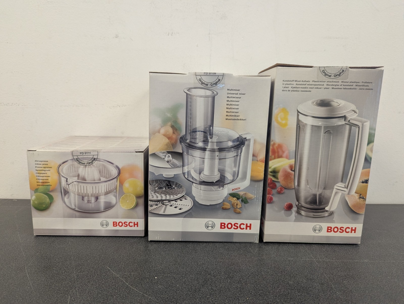 Bosch 3pc Bundle, Universal Mixer, Plastic Mixer Attachment, Citrus Press, New