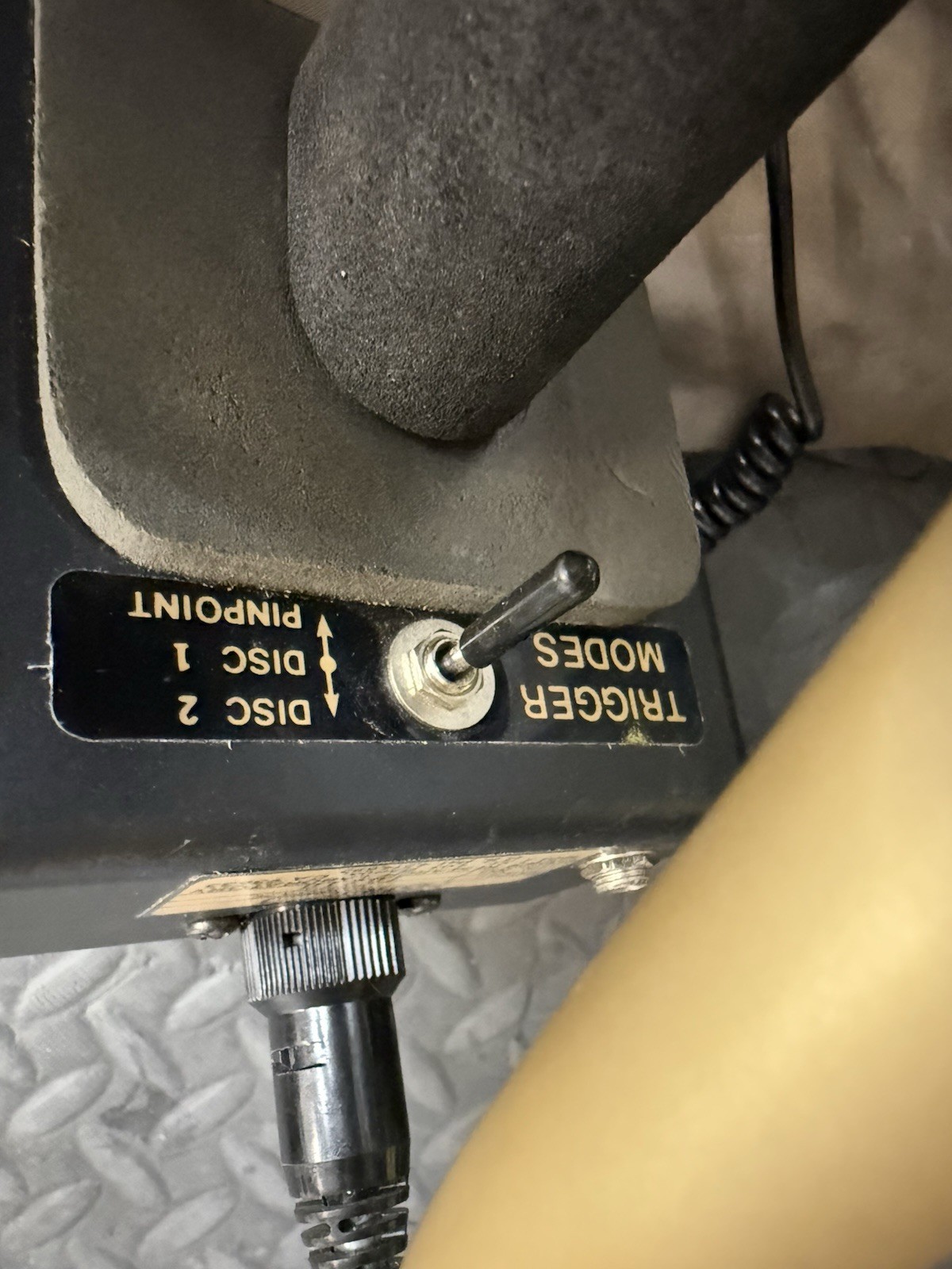 Fisher M-Scope 1265-X Metal Detector Tested Works W/ Carrying Bag & Headphones