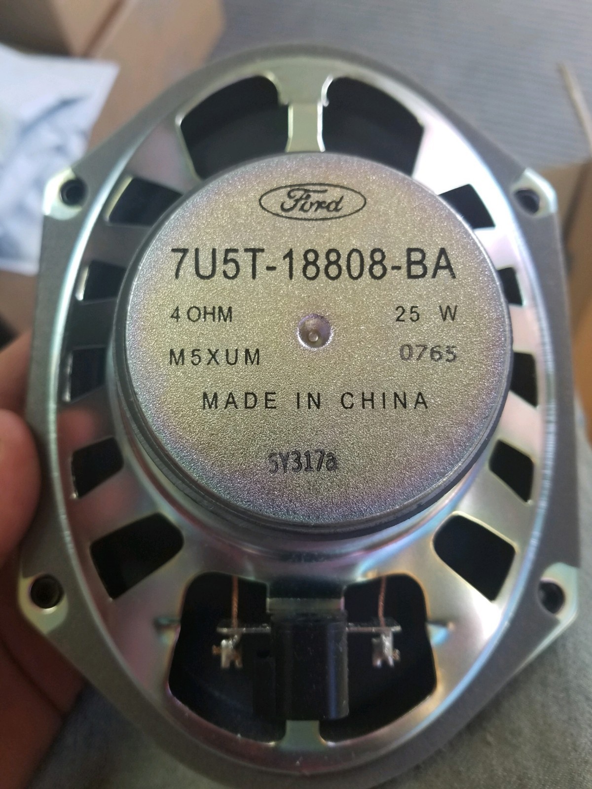 NEW Pair Ford 5.5" x 8" OEM Speakers 7U5T-18808-BA Speaker Kit with Harness