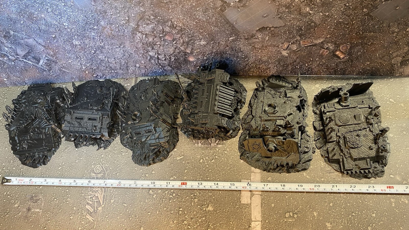 Tabletop Terrain - Wrecked Tanks - Warhammer 40K/ Fantasy Compatible - Lot of 6