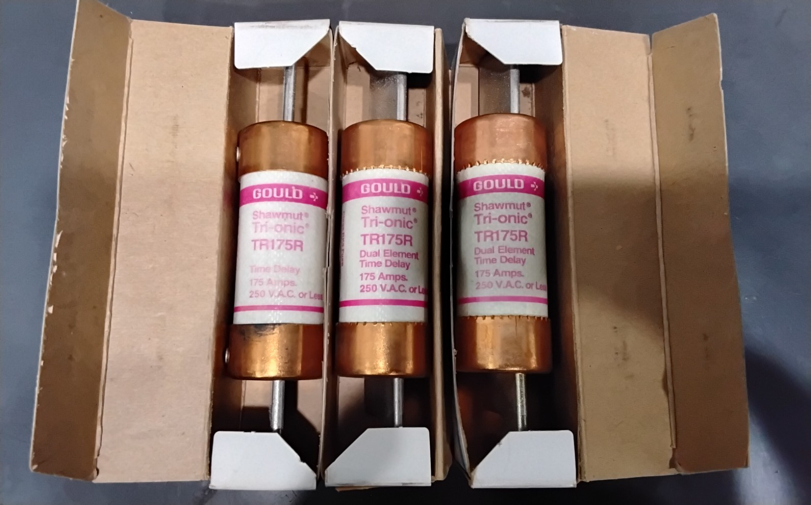 Lot of 3 - TR175R Gould Shawmut 175 Amp Fuse Class RK5 (B6C)