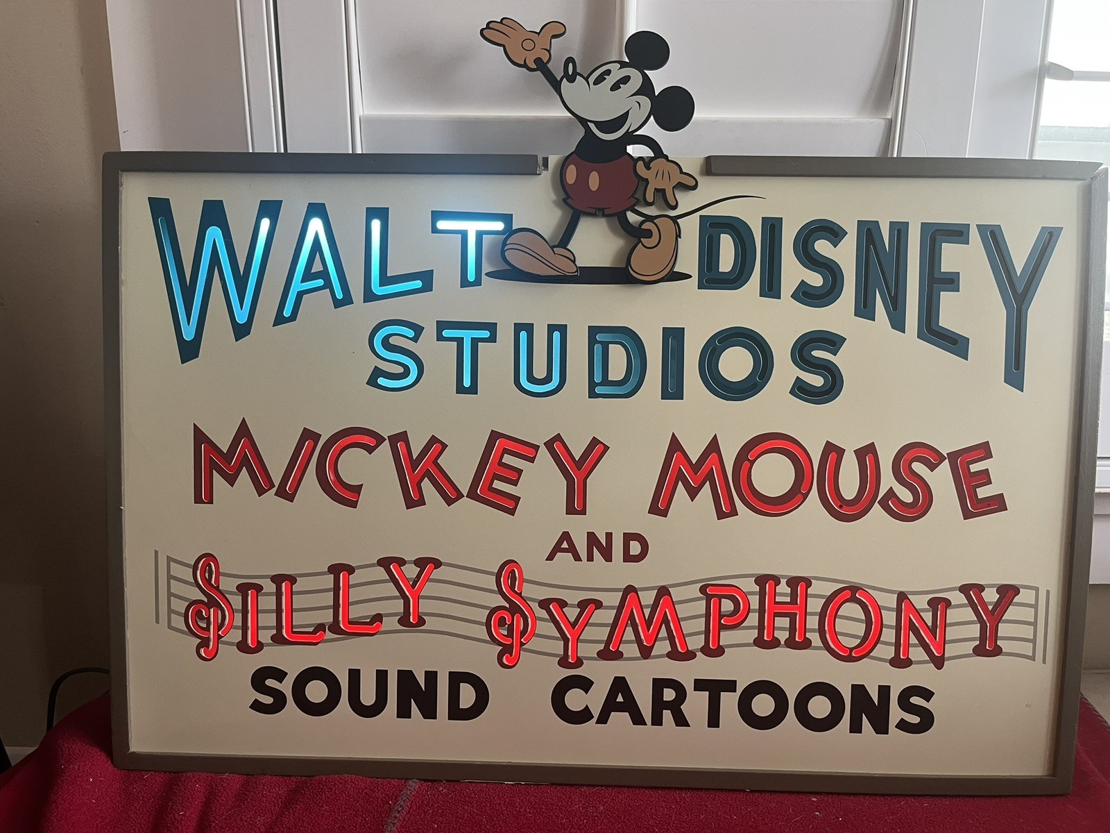 Disney Hyperion Studio Sign Replica 2006 - artist Kevin and Jody Very Rare 1000p