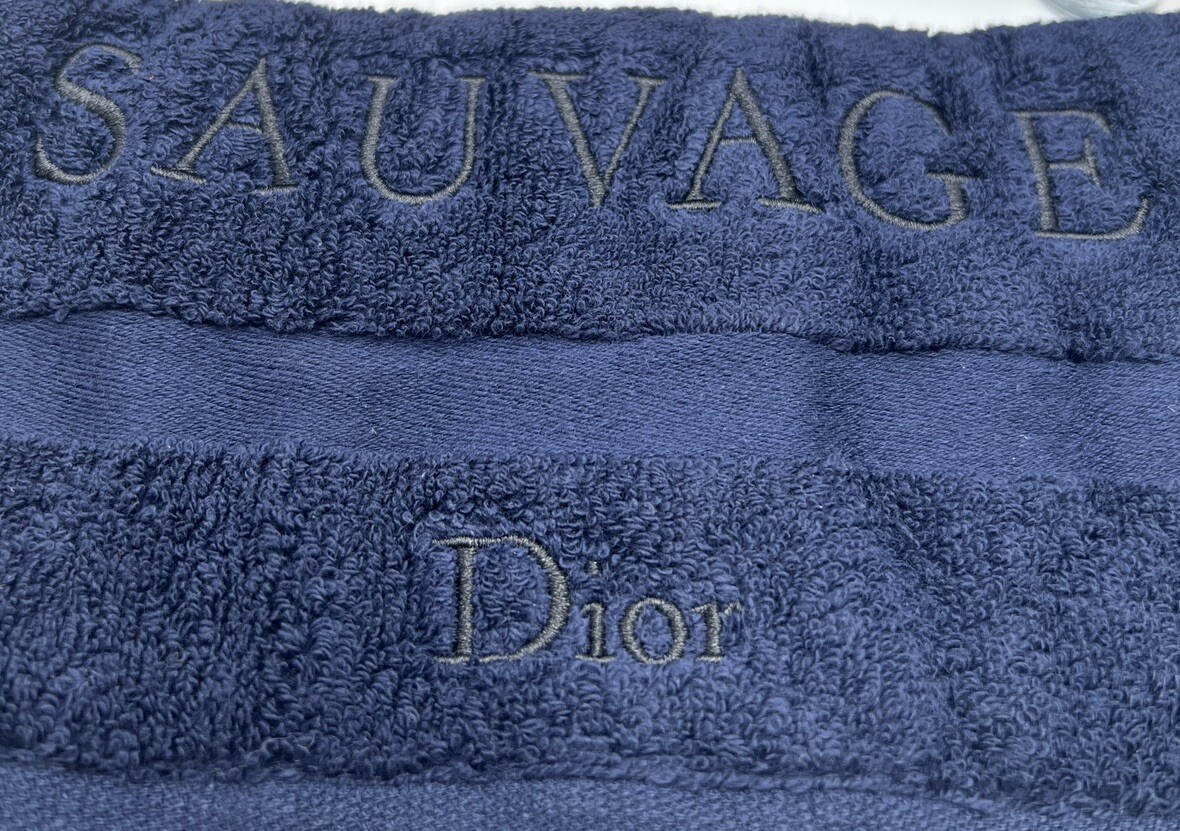 Dior Beaute Sauvage Dark Navy Blue Face Towel NIB 12”✖️24”