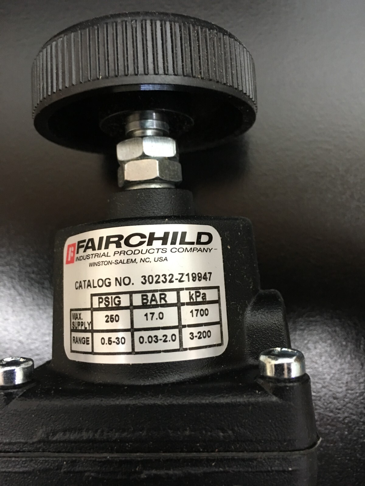 Fairchild Cat No 30232-Z19947 Pressure Regulator 0.5-30 PSI 250 Max w WARRANTY