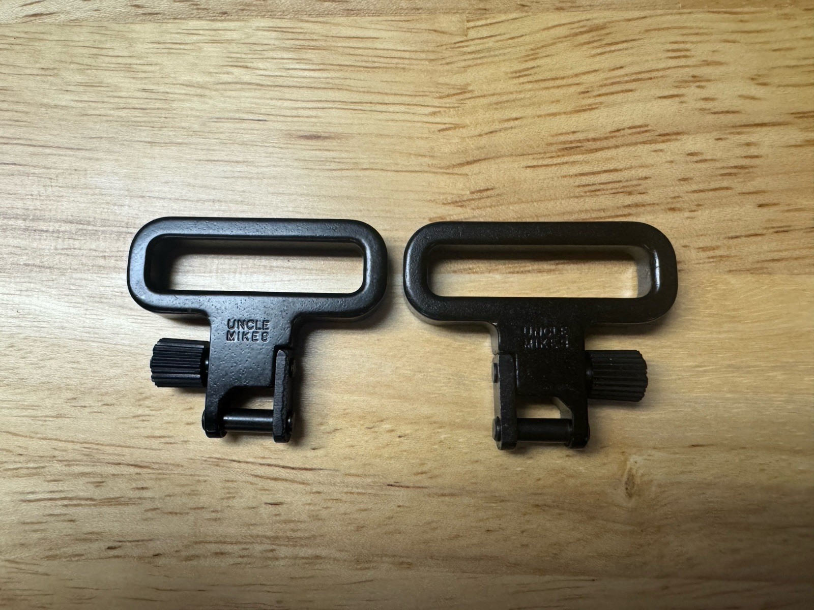 Uncle Mikes Mil-Spec Sling Swivels, Black, 1 1/4, Steel