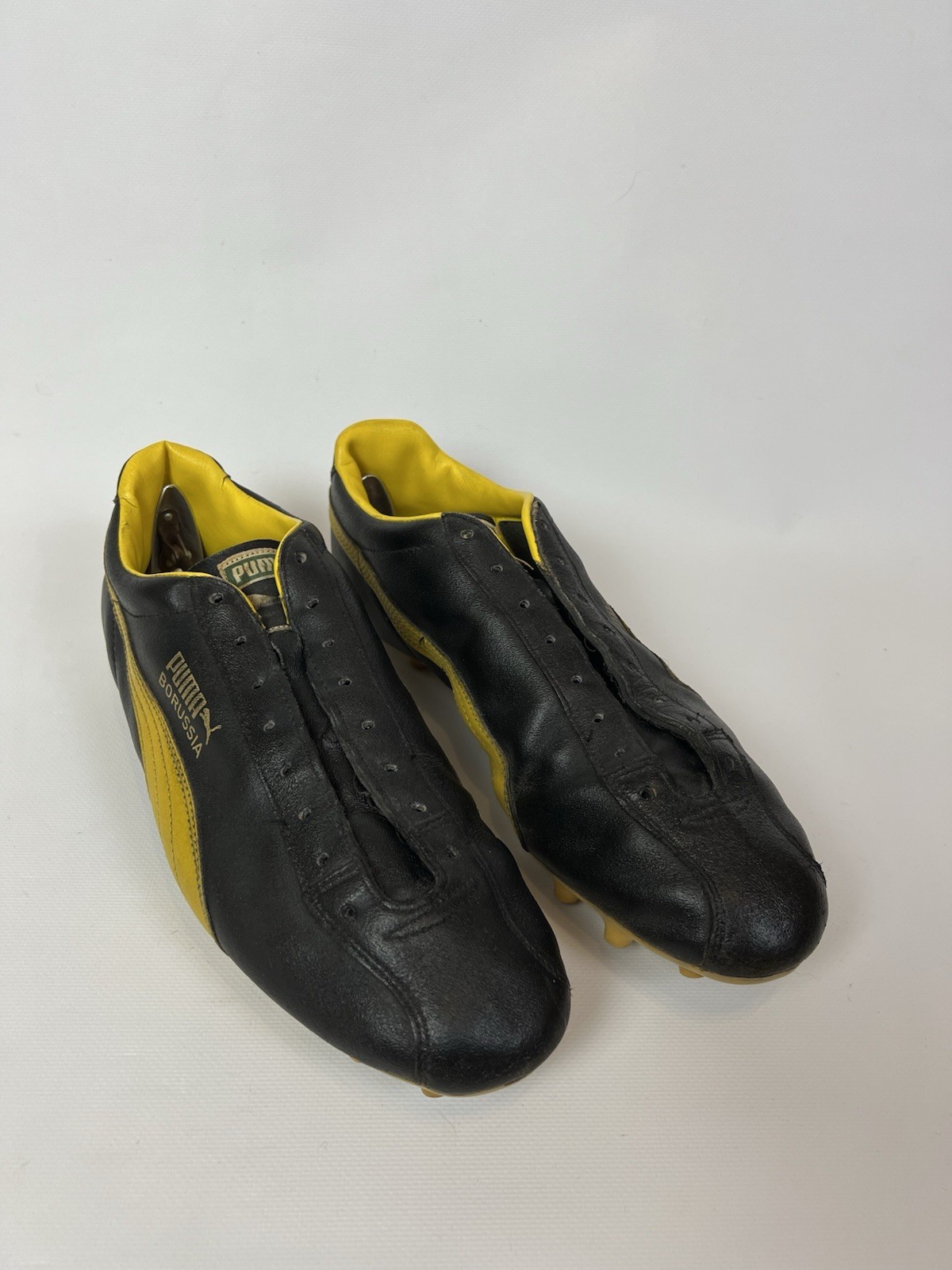 Vintage PUMA BORUSSIA Soccer Futbol Cleats Black Yellow