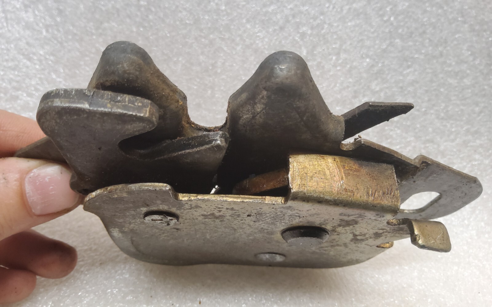 Mopar 1970-71 Plymouth Fury Hood Latch Mechanism Assembly 2999152