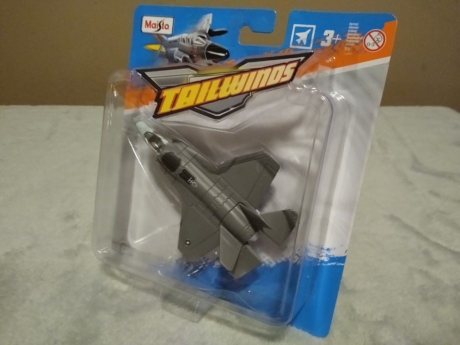 F-35 Lightning Fighter Jet Die-Cast Model From Maisto Tailwinds