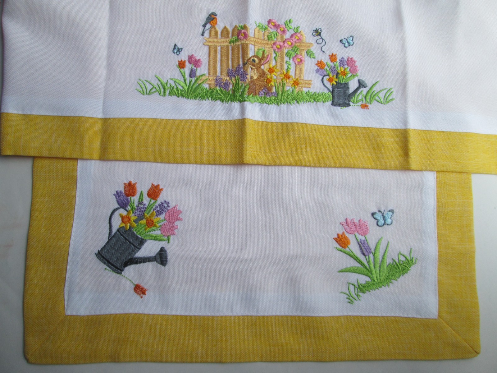 EASTER/ SPRING EMBROIDERED TABLE RUNNER 72" x 16" Charles Gallen IRELAND