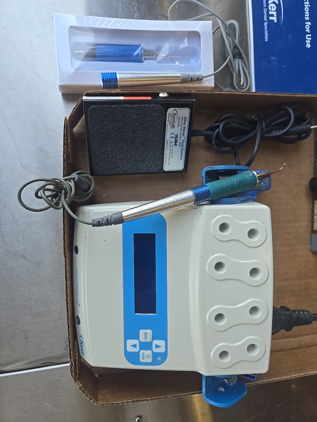 Kerr Ultra Waxer 2 & 2 handles W/Dipping Waxer