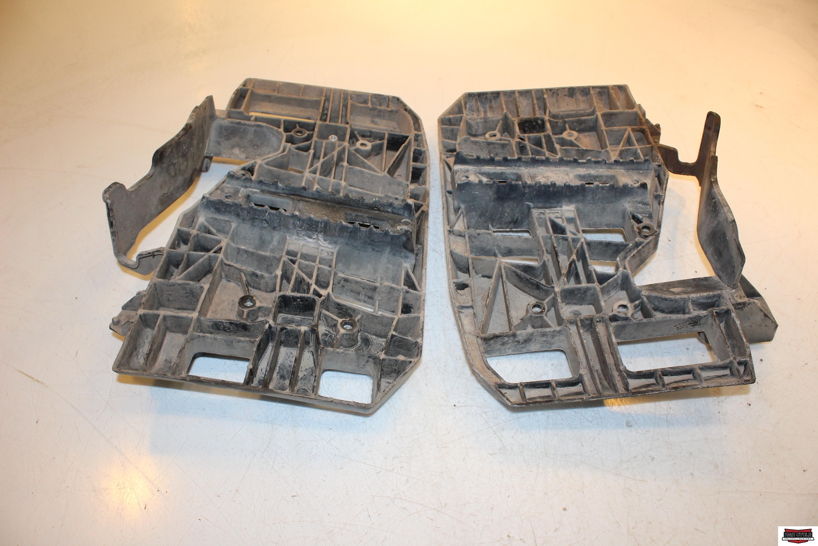 2019 Can-Am Outlander 450 Left Right Step Footwells Floor Board 705011540