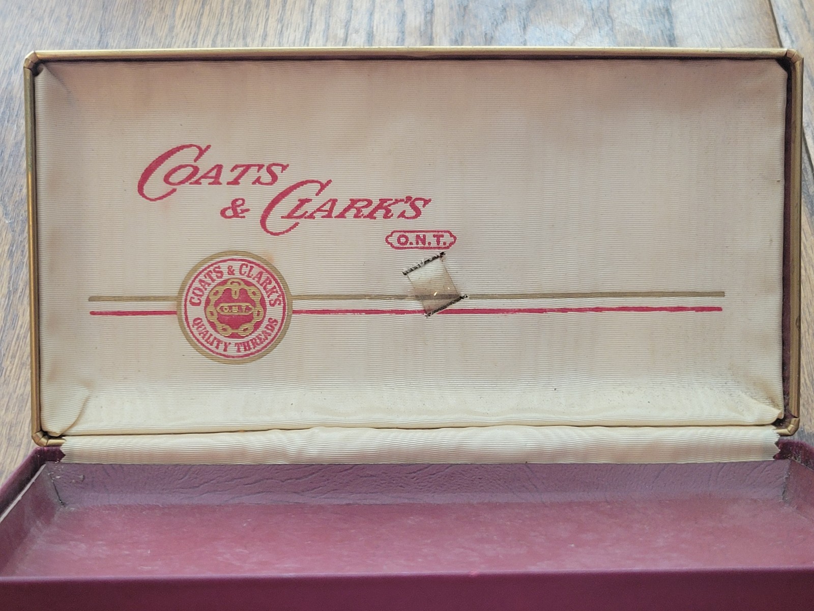 Vintage Coats & Clark's O.N.T. Sewing Box Burgundy Faux Leather Storage Case