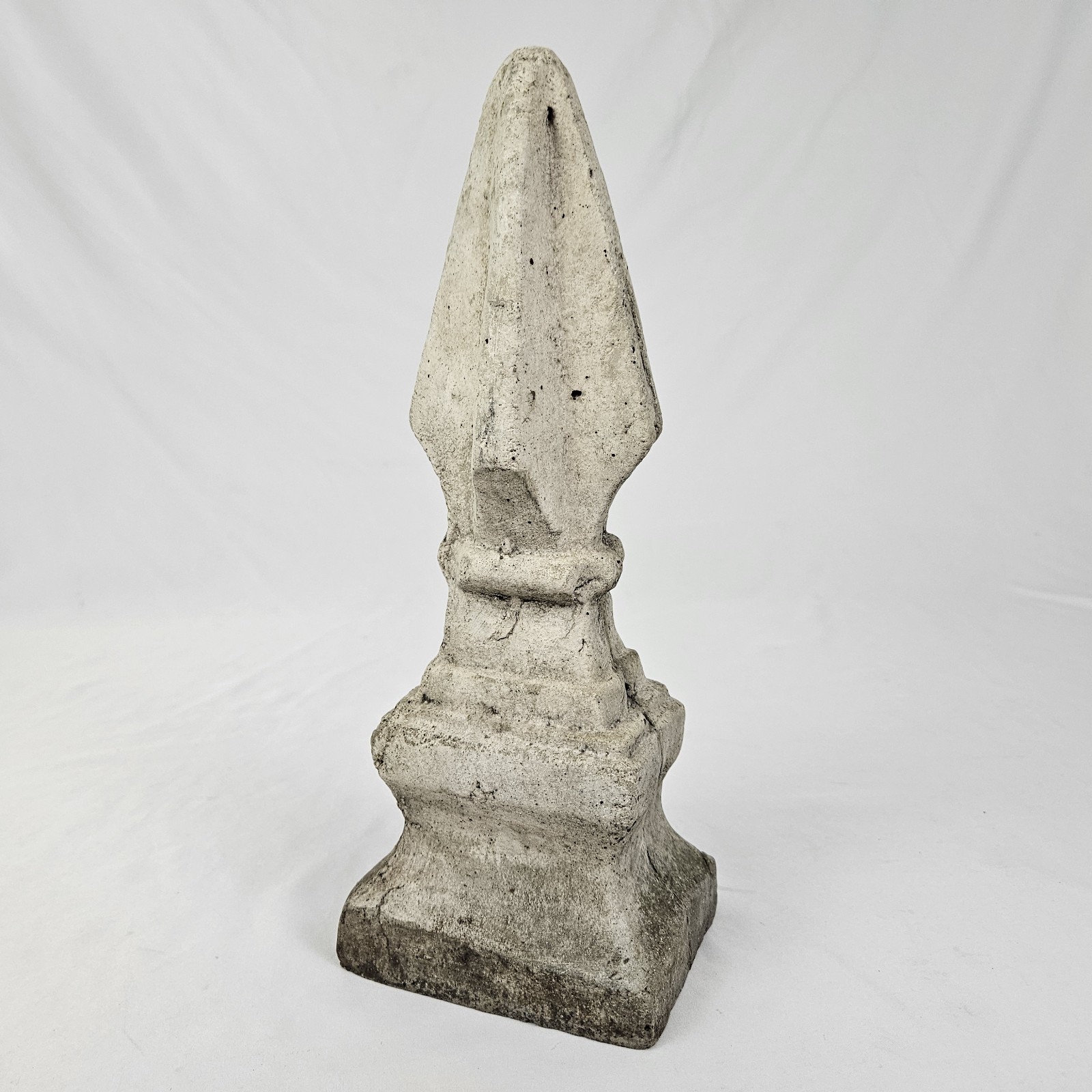 Vintage Concrete Garden Spear Finial Statue Obelisk Decor