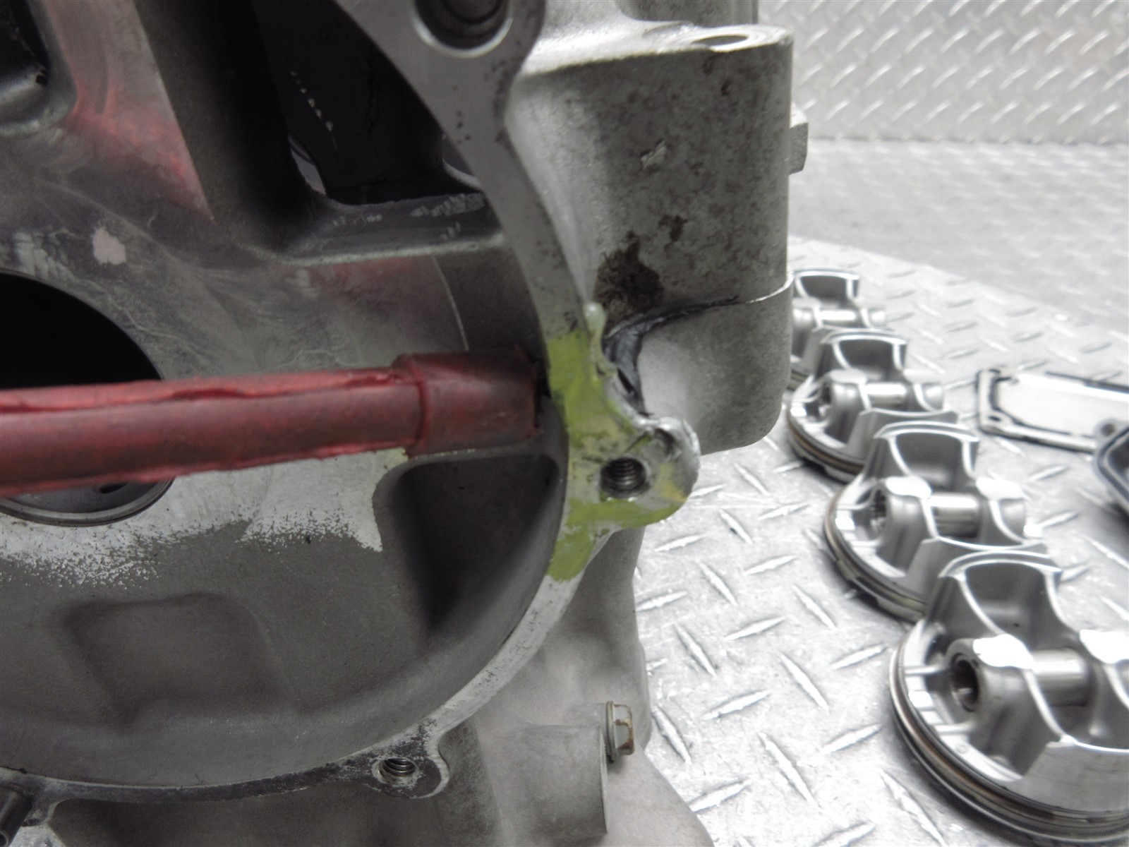 2011 11-15 Kawasaki ZX10R ZX1000 ZX1000D ZX10 Crankcase Engine Block Piston Lot