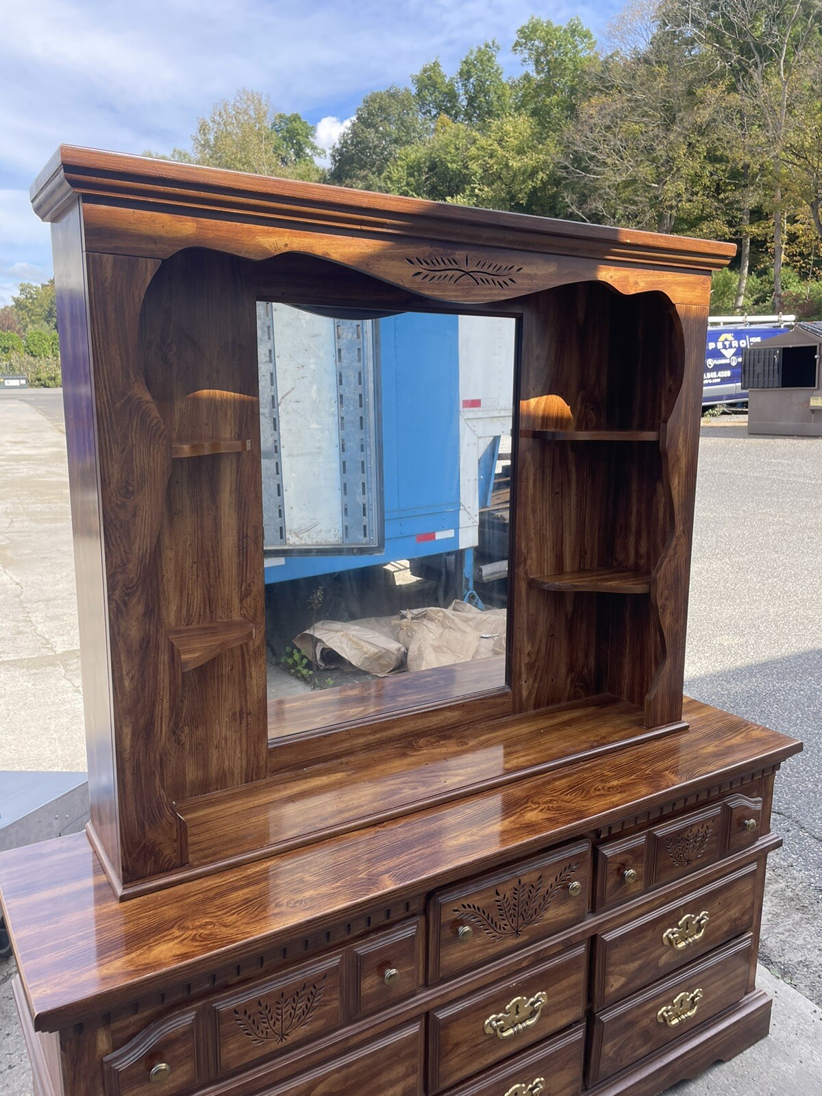 Bedroom Dresser with Glass Mirror Some Flaws Please Read