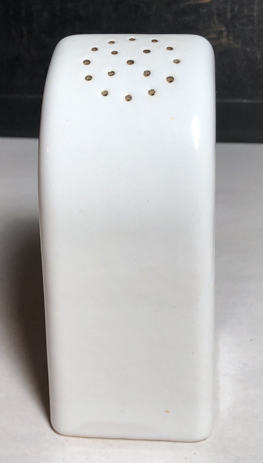 Pair Of Vintage Art Deco Mid Century Ceramic Salt & Pepper Shakers Gift