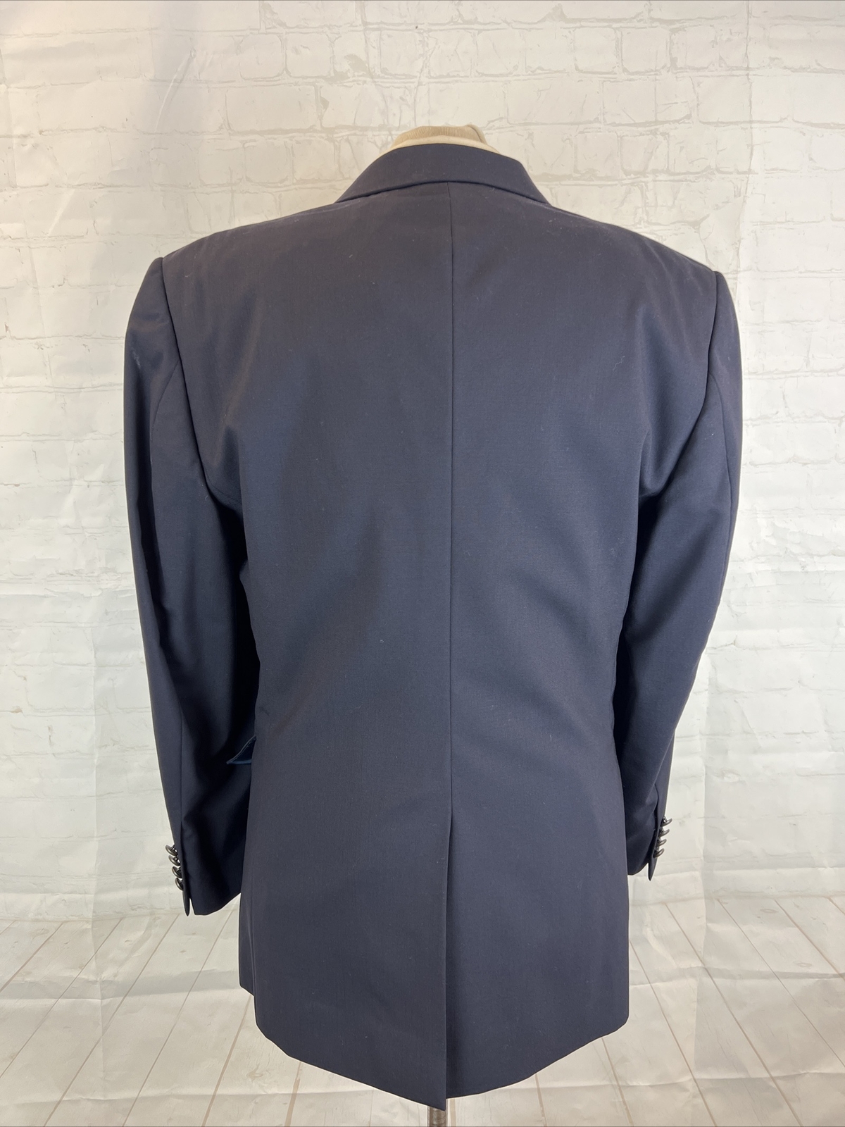 Jos A. Bank Men's Navy Blue Solid Wool Blazer 39R $595