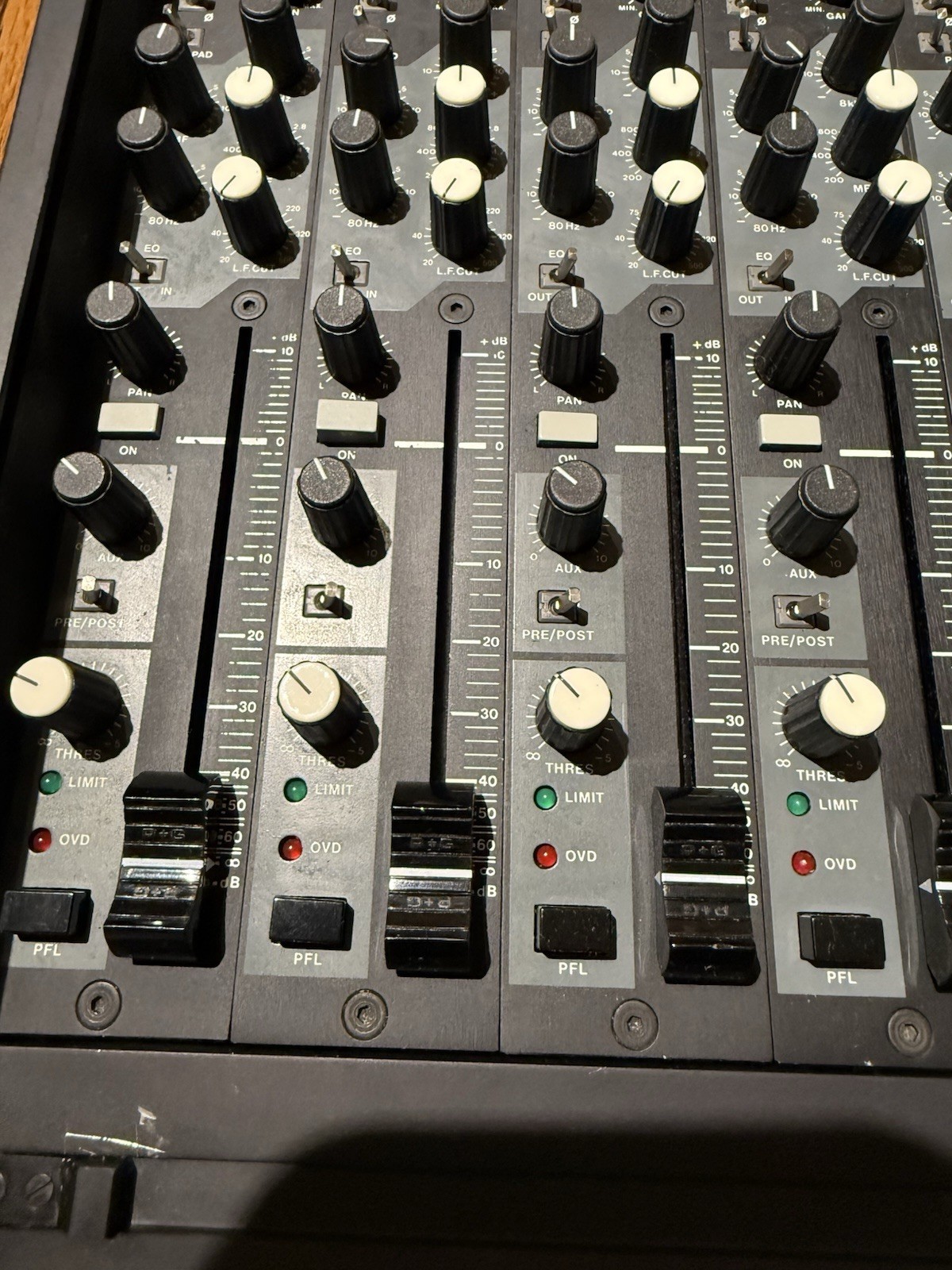 Sonosax SX-S6 Portable Mixing Console With Accessories and Flight Case