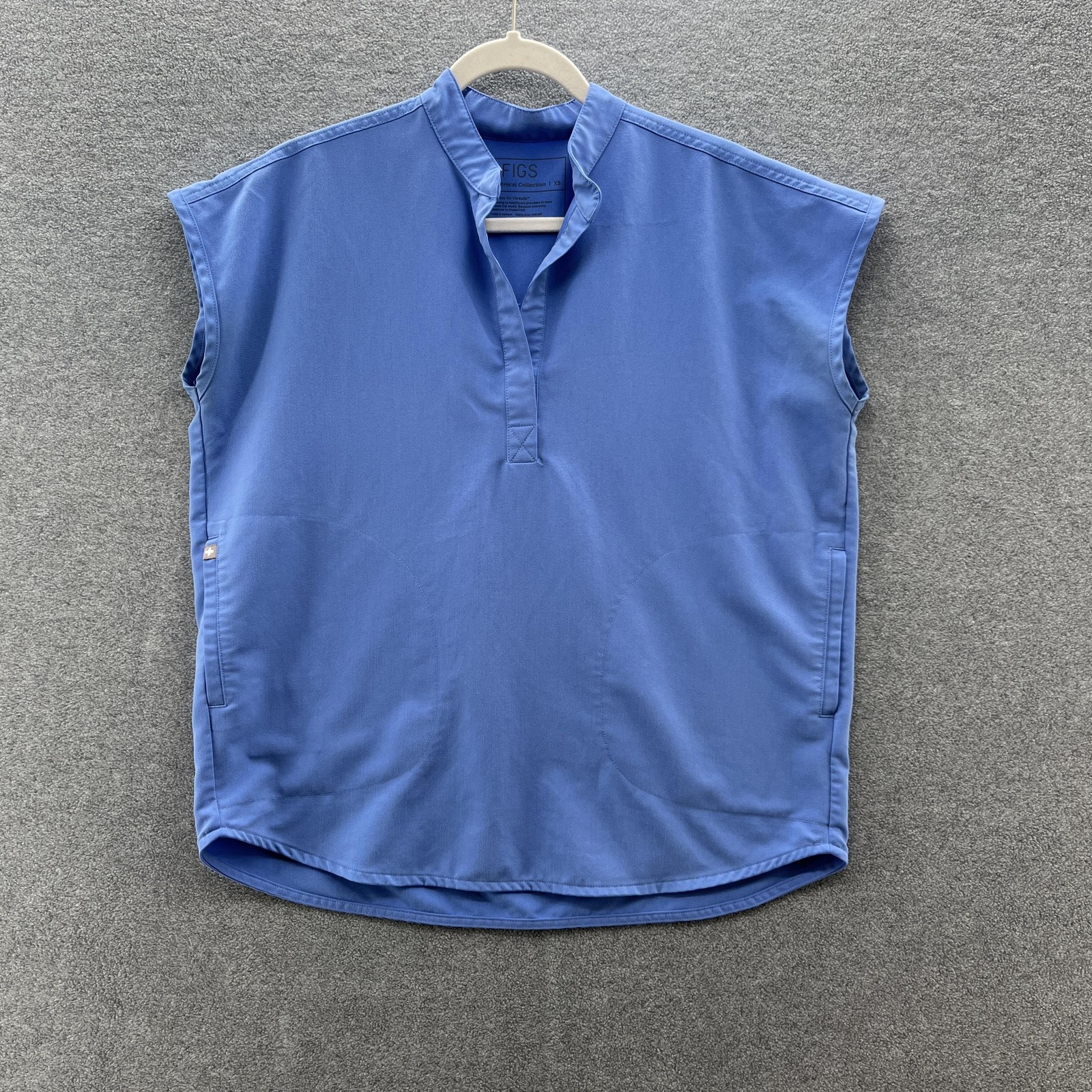 FIGS Shirt Womens XS Blue Rafaela Short Sleeve Relaxed V Neck Scrub Tunic