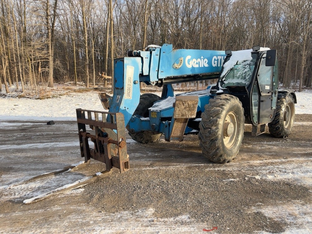 2014 Genie GTH1056 56' 10K Telescopic Reach Forklift A/C Cab Telehandler bidadoo