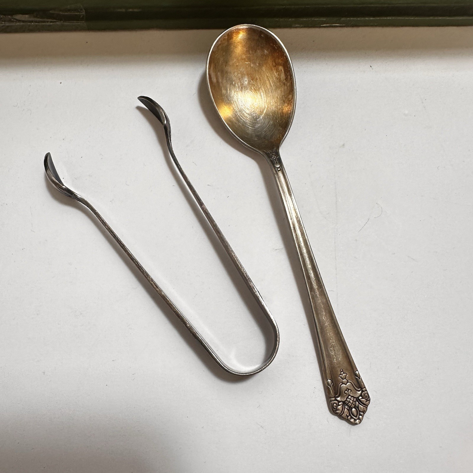 1847 Roger’s Bro Her Majesty Silverware 72 Piece Set Vintage