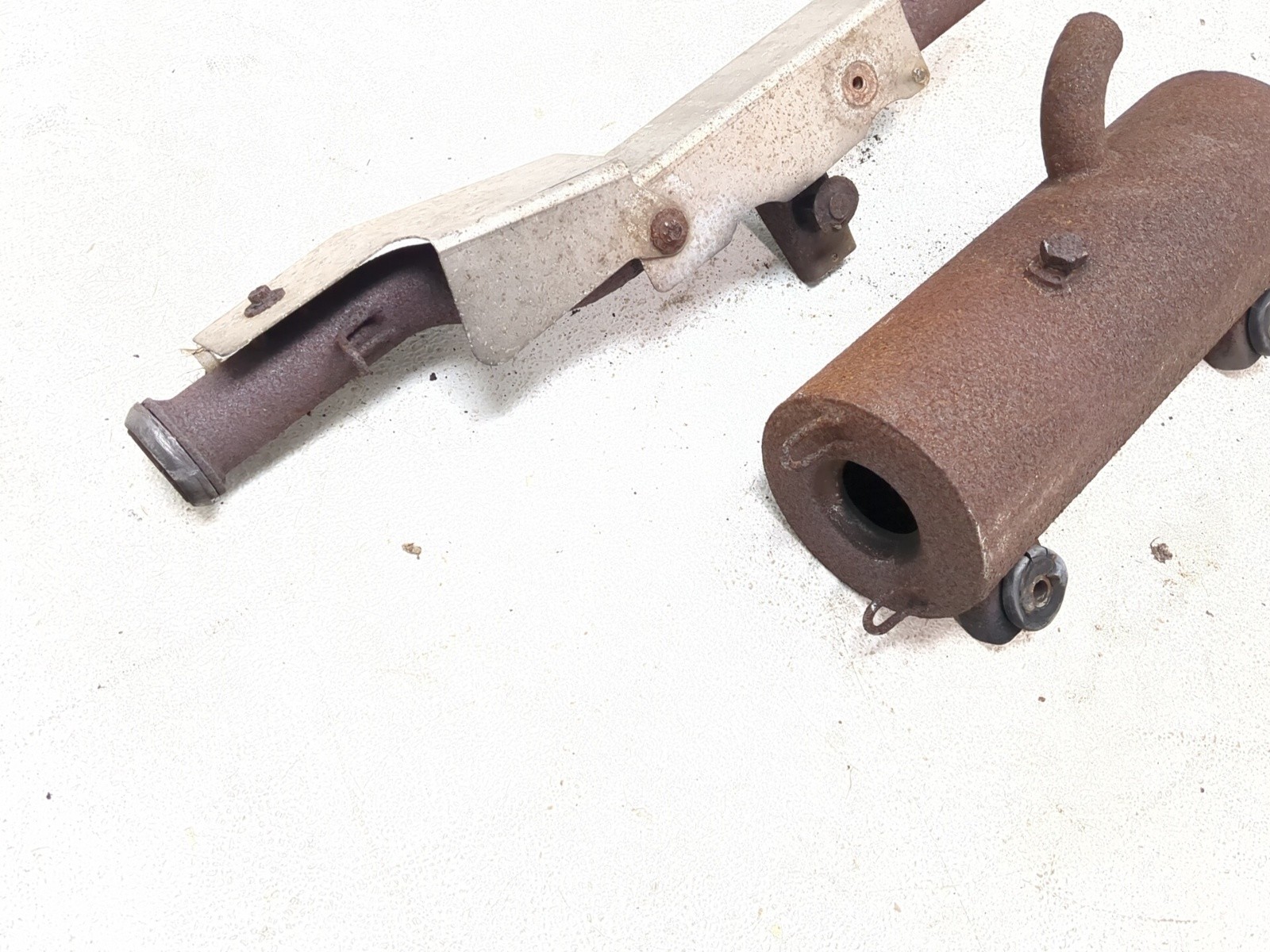 02-04 Polaris Ranger 500 4x4 Exhaust Pipe And Muffler Slip-On 1261082-029