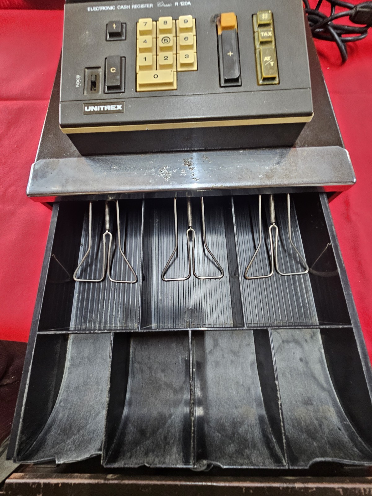 VINTAGE Unitrex R-120A Classic Electronic Cash Register. Tested, No Issues.