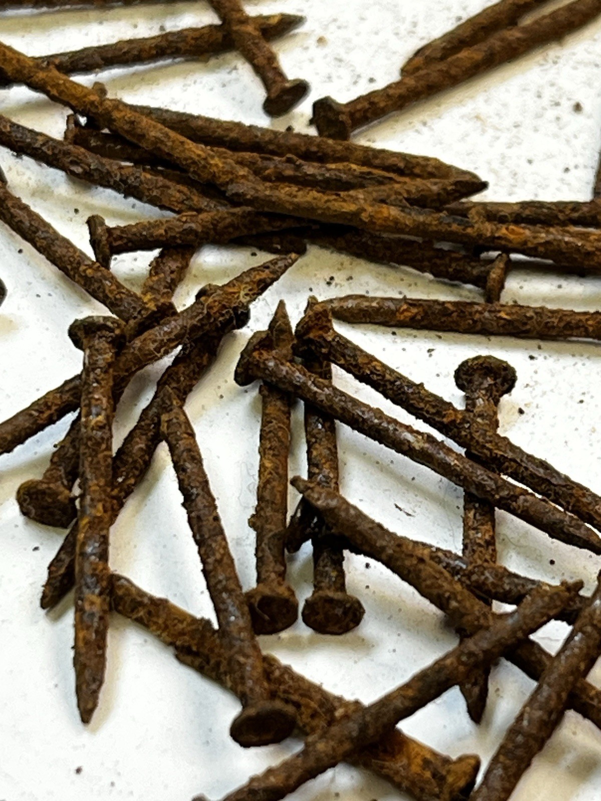 12 Pcs 3/4” Small Primitive Rusty Nails Repair Junk Journals Antiques Lot 6742