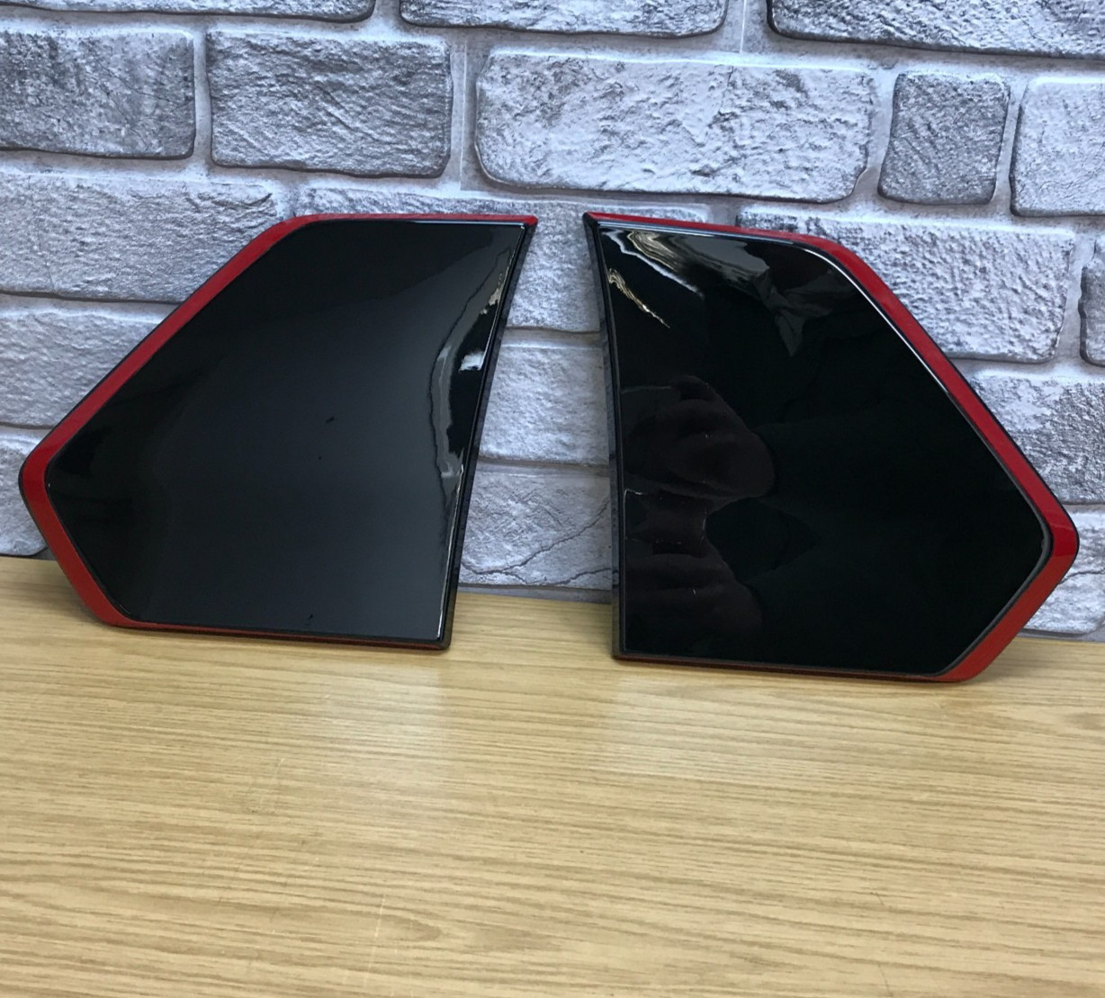 GENUINE MINI F66 F67 JCW Side Sill Winglets 51775B3A2D7, 51775B3A2D8. PAIR. 39D