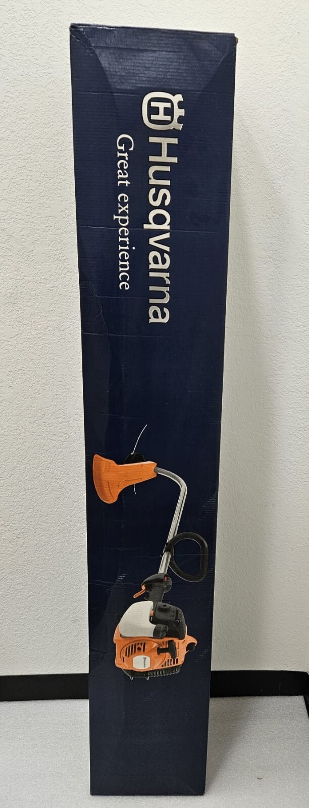 Brand New Husqvarna 128C 28cc 2-Cycle Curved Shaft Gas String Trimmer