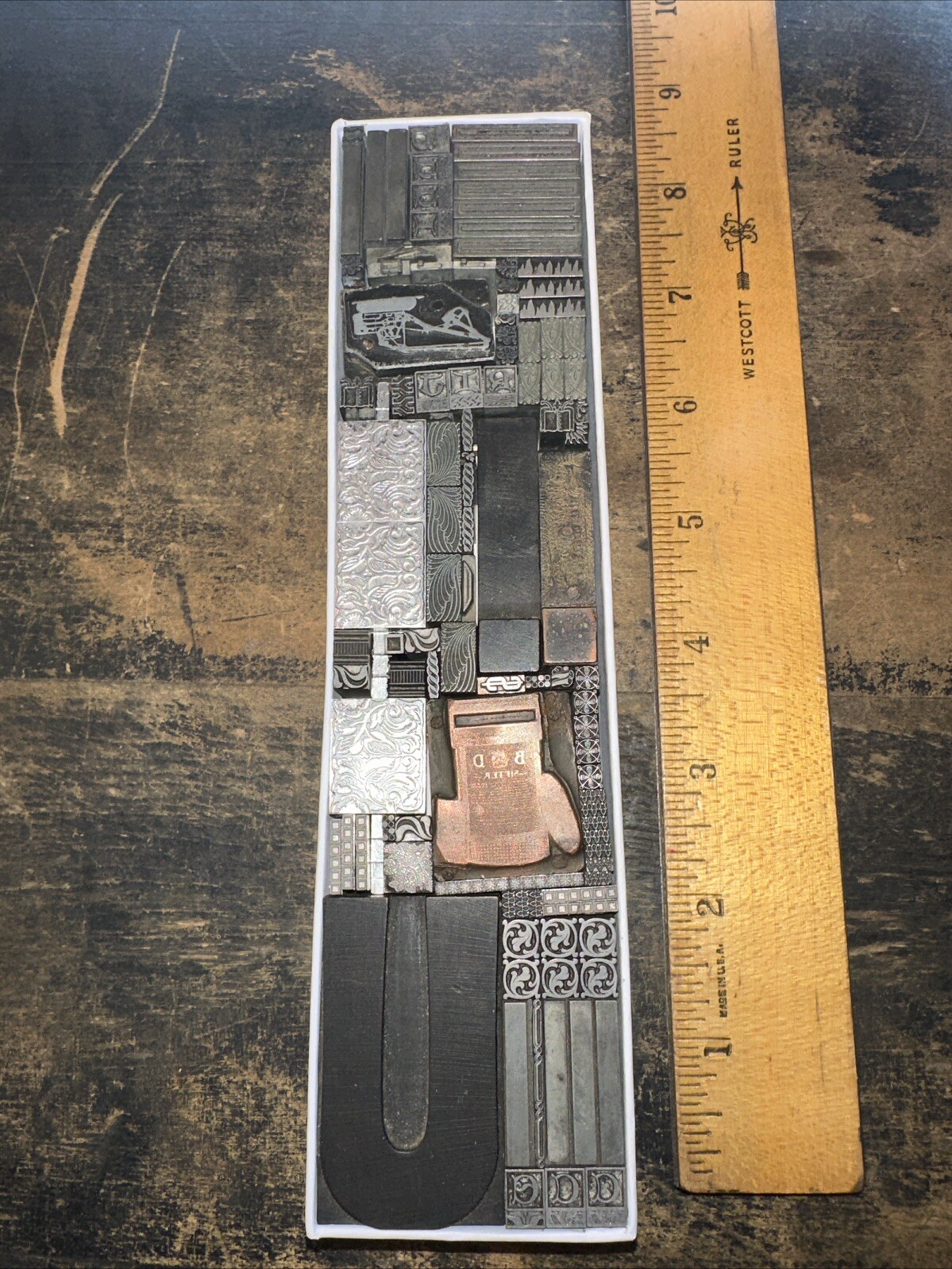 Printing Blocks “ Lead Ornamental Borders Dingbats”  Nice Variety Beautiful! C7