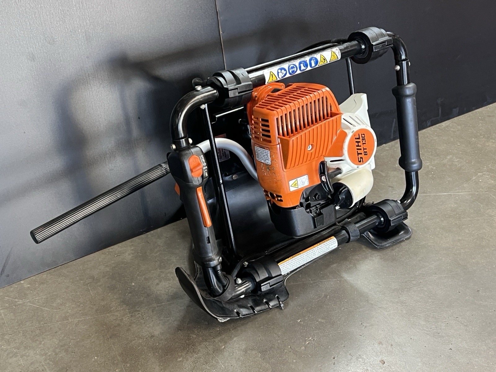 STIHL BT130 Gas Auger Post Hole Digger Earth Drill / 36cc Hardly Used Unit 👍💎