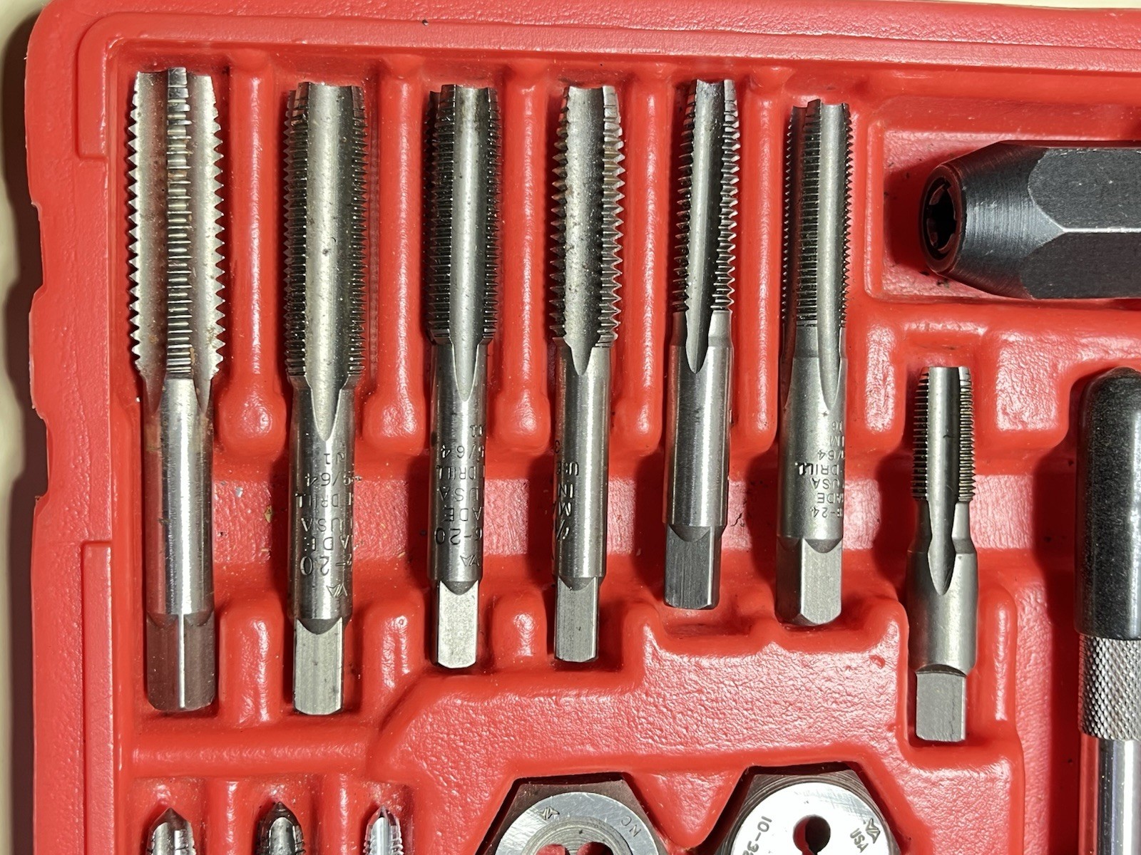 Vermont American SAE Taps And Dies Used Incomplete