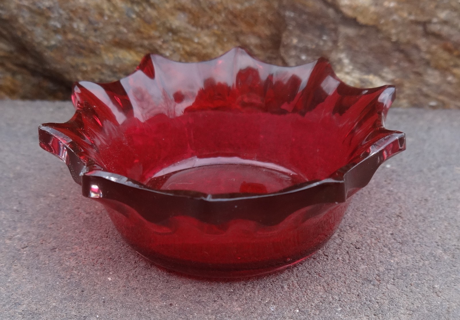 Small Ruby-Red Glass Open Salt Dip, Cellar, Dish w/Spiky Rim!