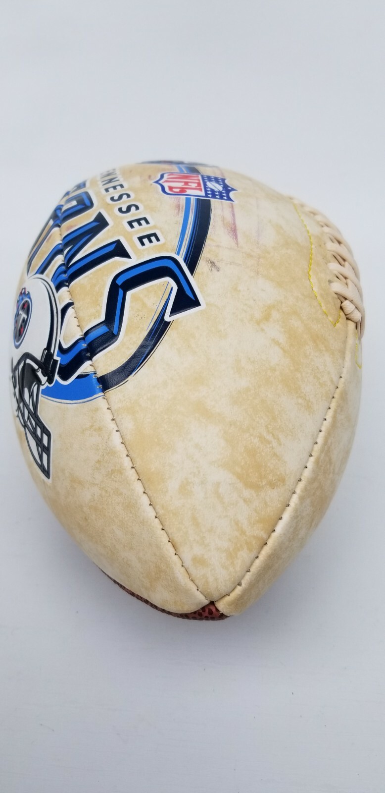 CHRIS JOHNSON Signed TENNESSEE TITANS limited edition football ball - free ship