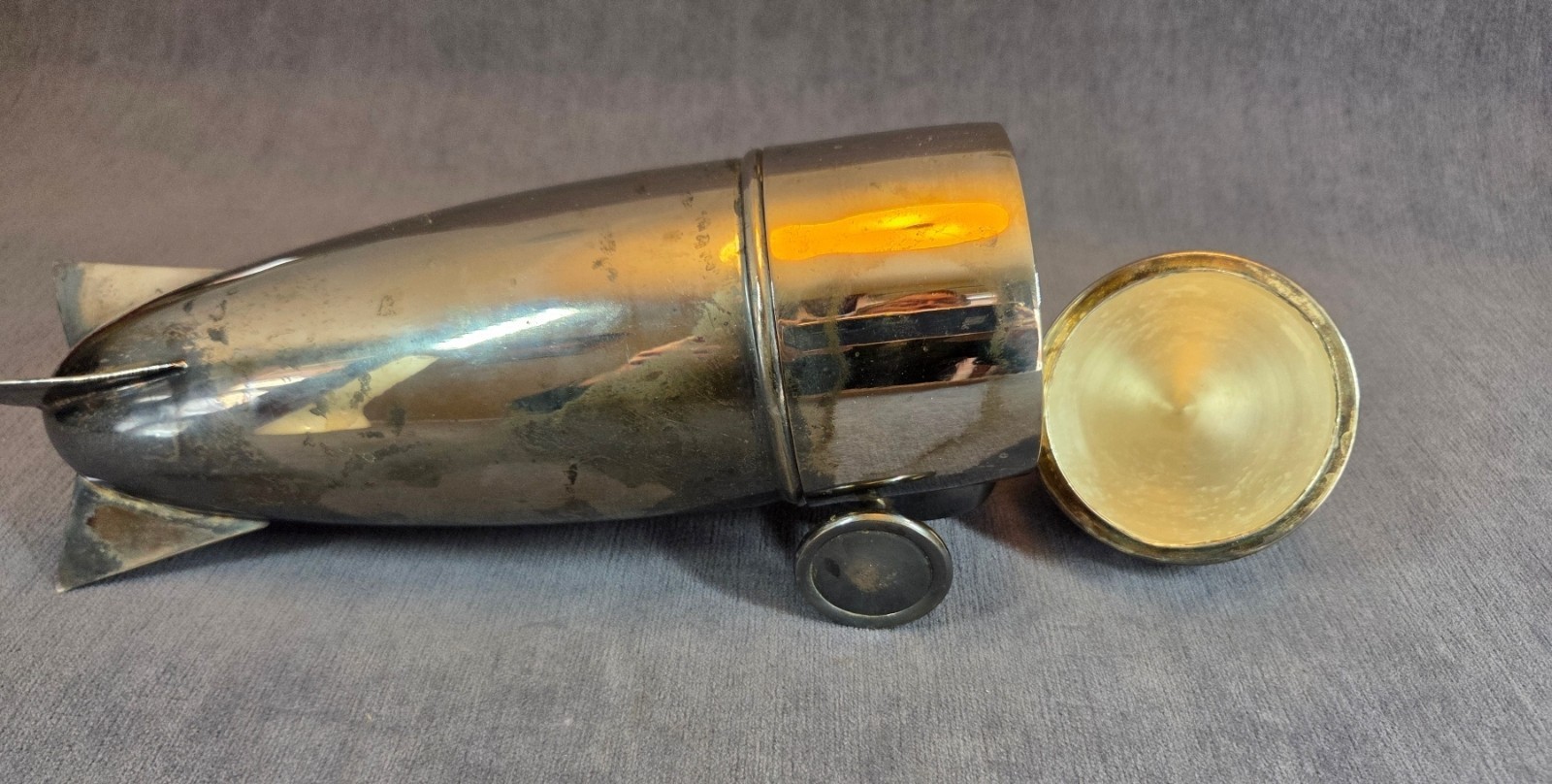 Vintage Silver-Plated Art Deco Style Zeppelin Cocktail Shaker