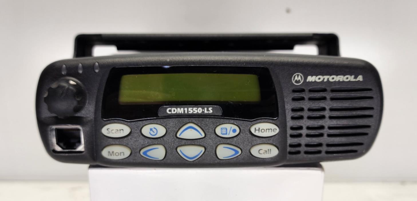 Motorola CDM1550 LS VHF 136-174 MHz 40 Watt 160 Channel (Complete Kit)