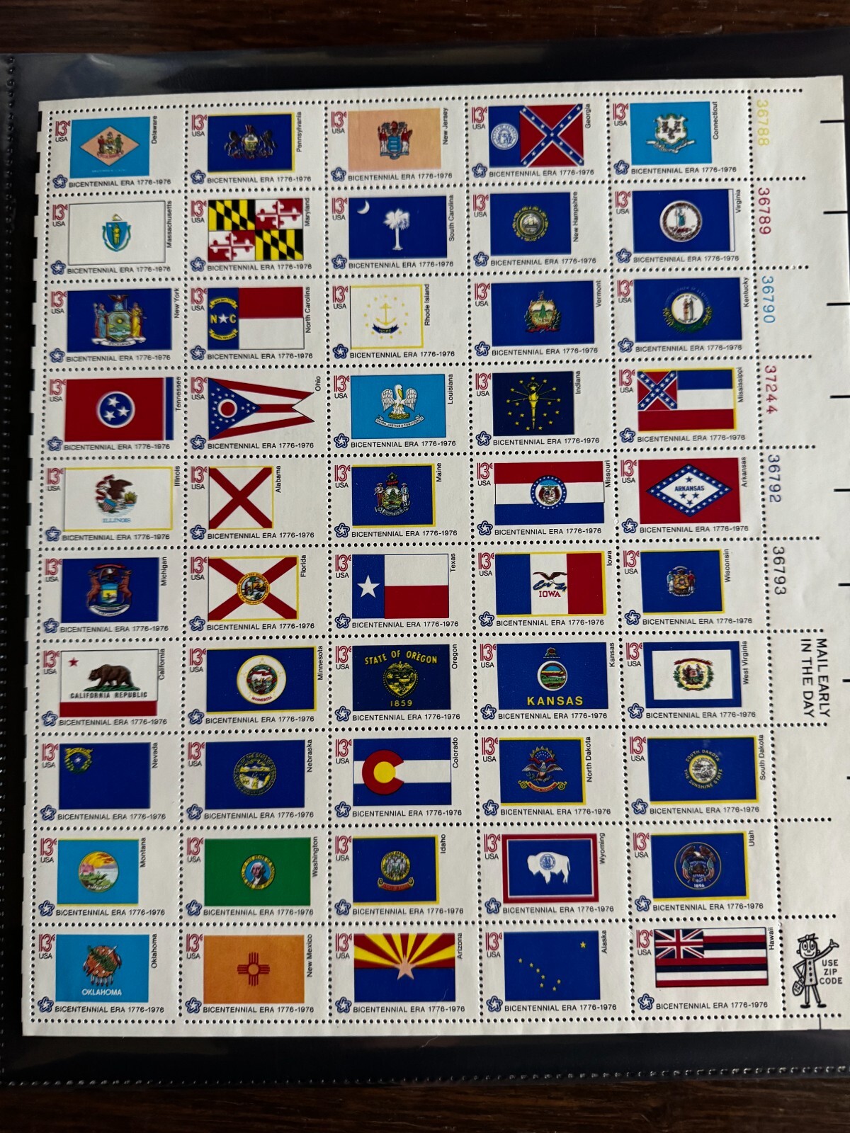 Scott #1633-82 1976 State Flags Sheet of 50 13¢ Stamps