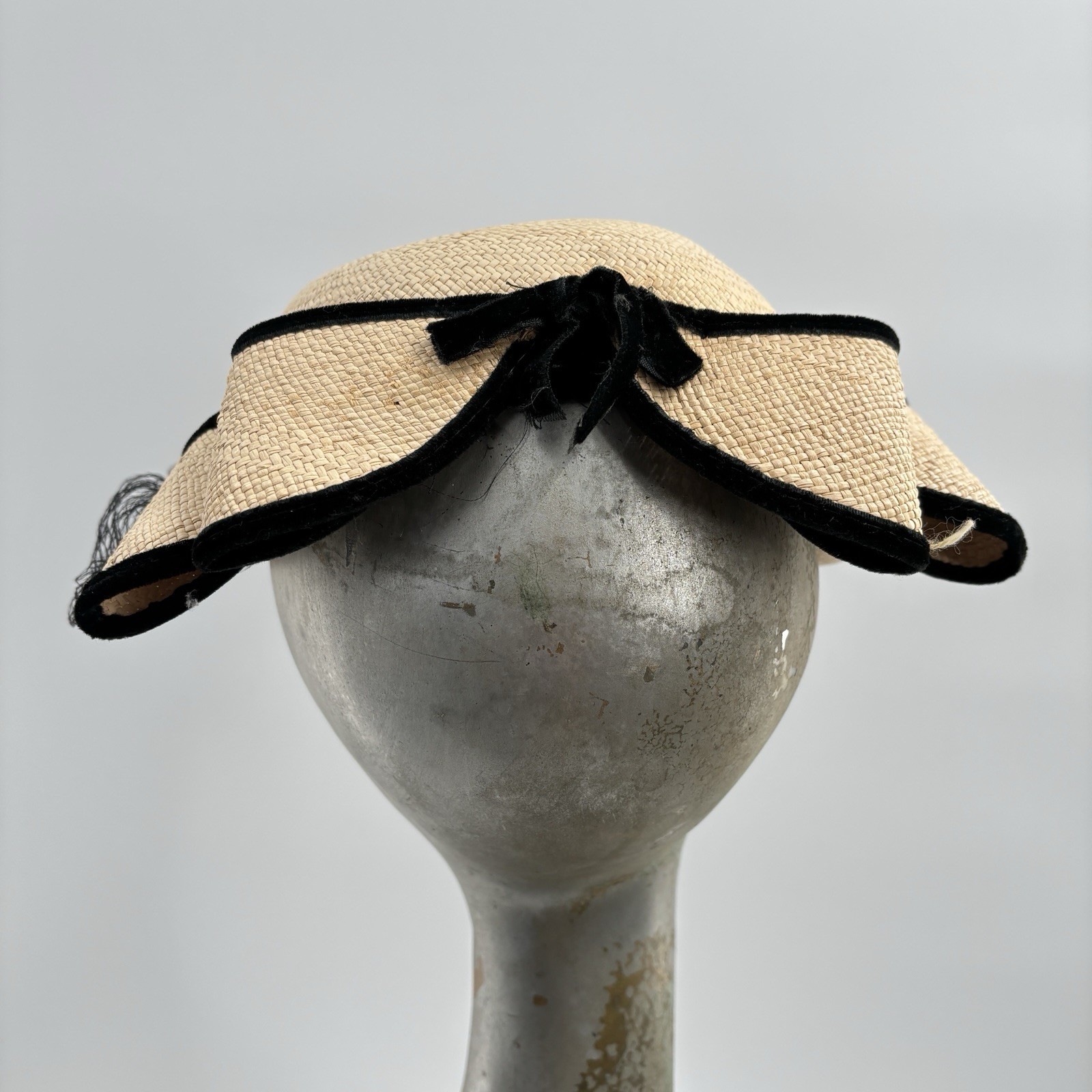 Vtg 60s Genuine Panama Straw Tilt Hat Black Velvet Trim Veil