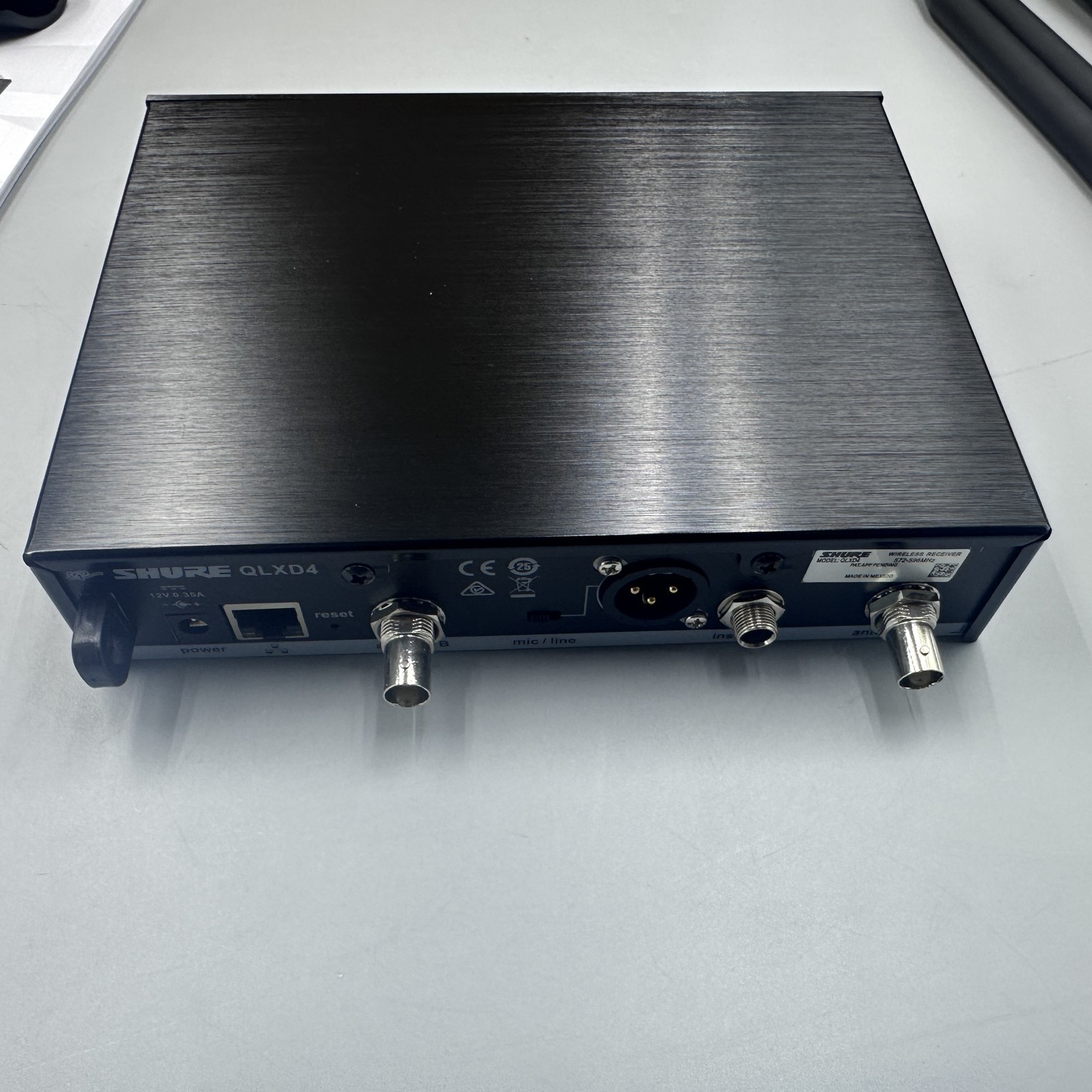 QLXD4 BETA58A Handheld Wireless Vocal System Microphones Express w/ BETA58 NEW