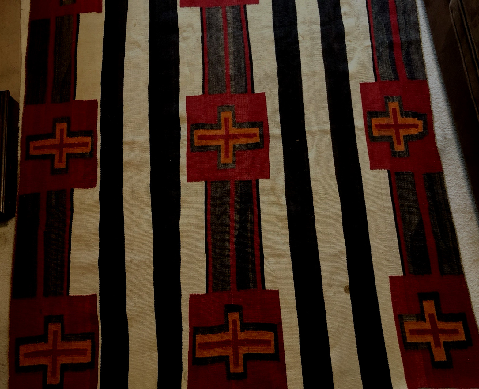 NAVAJO 2nd or 3RD PHASE? Very Old CHIEFS BLANKET Authentic w/Crosses Circa 1895